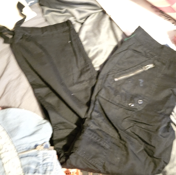 Capri pants - Picture 3 of 5